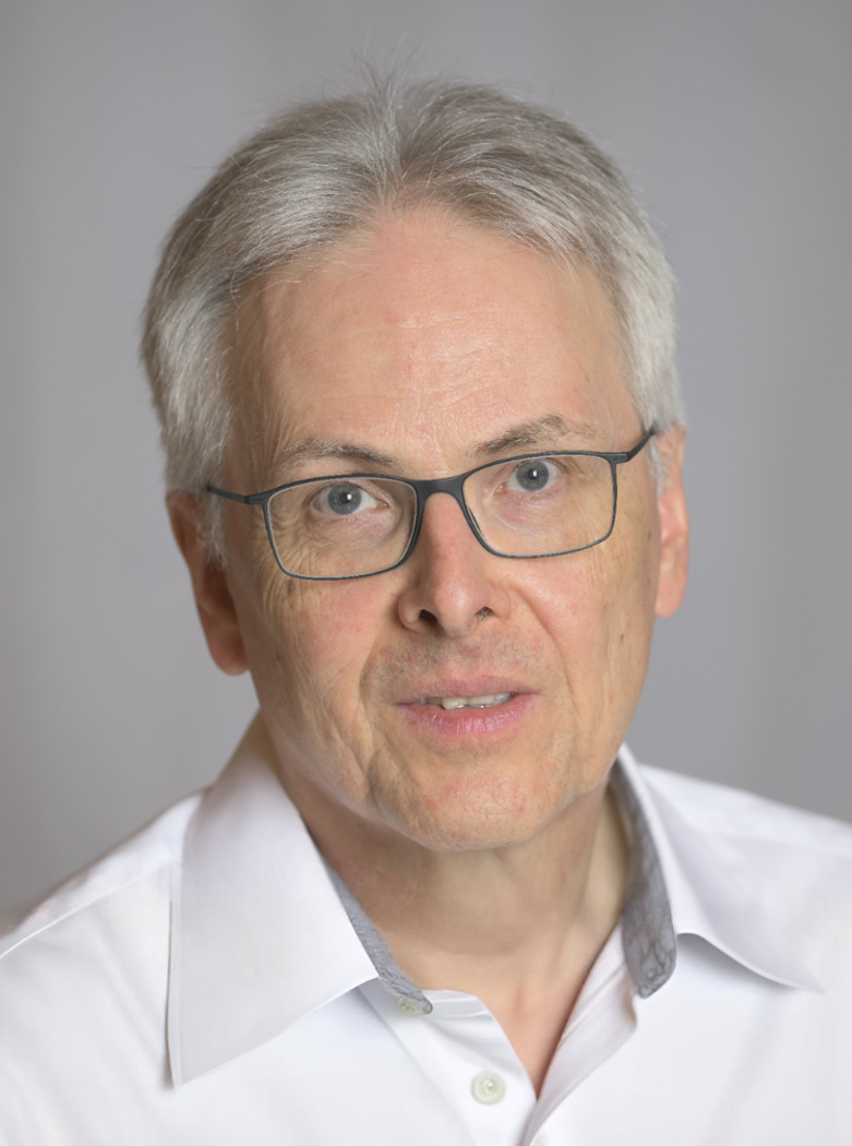 Headshot of Dr. rer. nat. Friedemann Kiefer